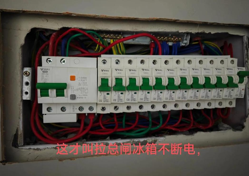 总闸跳闸原因探析：分闸为何不跳？