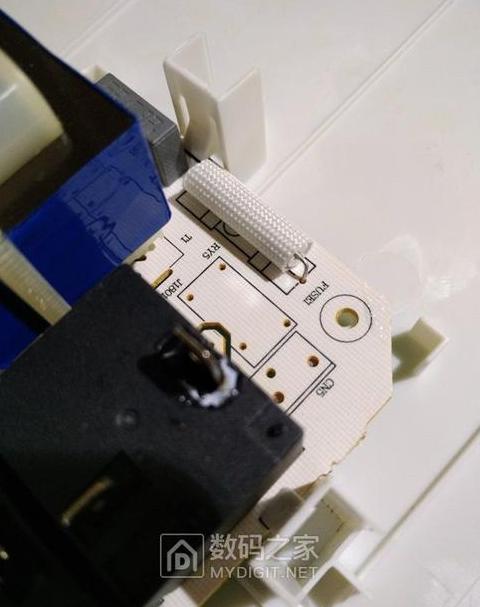 美的电热水器检修盖/显示面板拆卸/更换教程