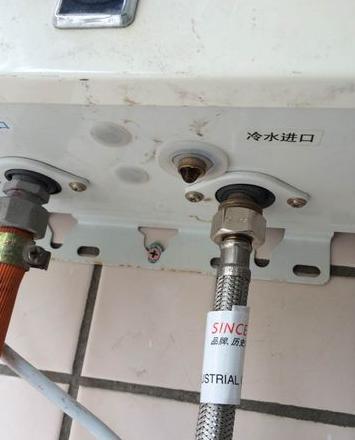 万和热水器水温过高怎么办？夏季降温攻略