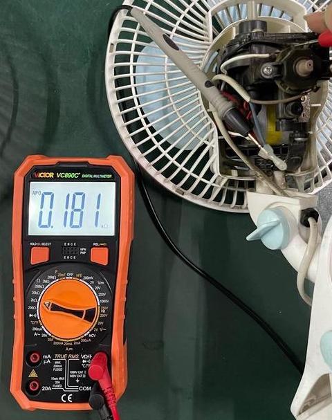 电风扇转速慢怎么办？常见原因及解决技巧