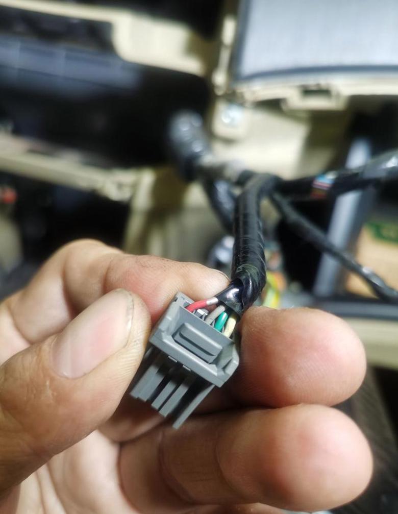 照明开关问题解析：总开关关闭，分开关未关的后果及处理方法