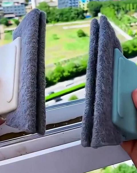 窗户凹槽清洗指南：高效清洁技巧