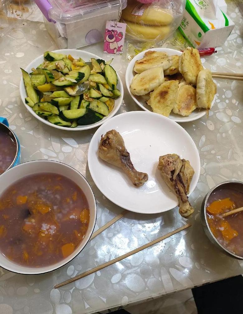 一边咀嚼，脸型会变吗？揭秘咀嚼习惯与脸型关系